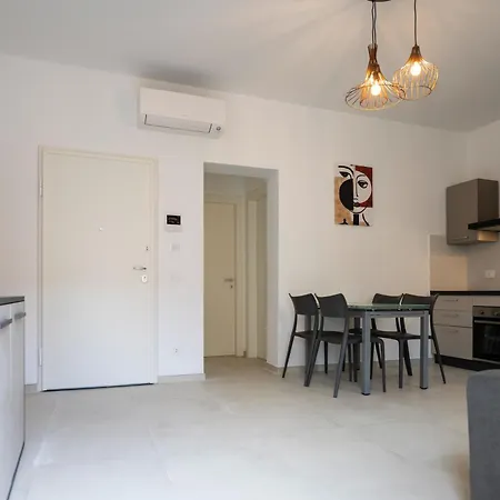 Salt Apartment, In Pieno Centro Rif A859 Apartman *