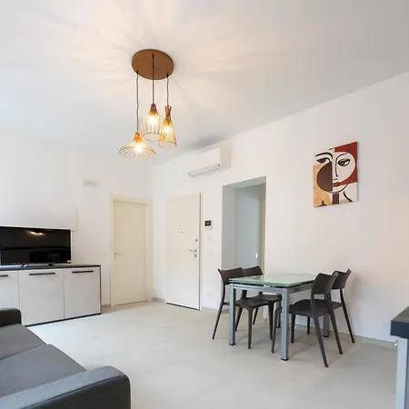Salt Apartment, In Pieno Centro Rif A859 Apartamento San Benedetto del Tronto