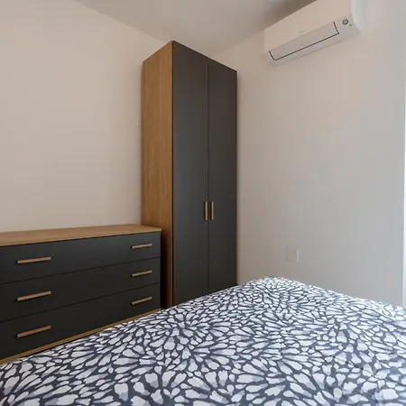Salt Apartment, In Pieno Centro Rif A859 Apartman *
