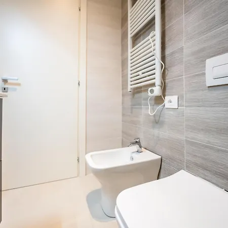 Salt Apartment, In Pieno Centro Rif A859 Apartman